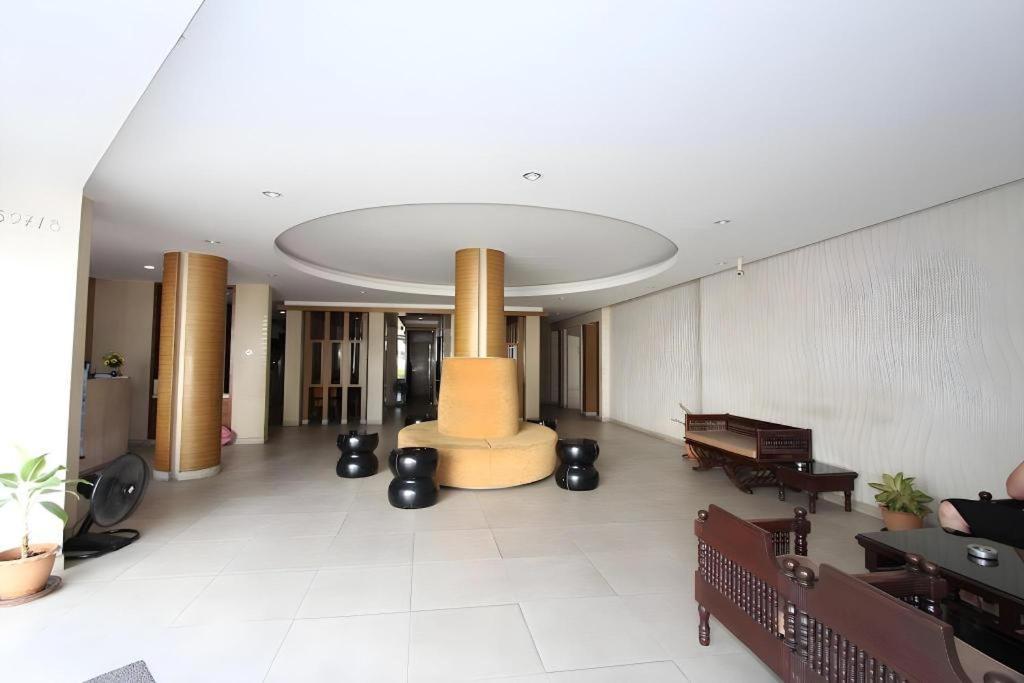 Honey Lodge Pattaya Exterior foto